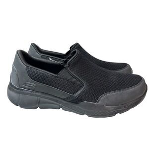 New Skechers Men’s Equalizer Persistent Slip-On Black Size 9.5M BNWT